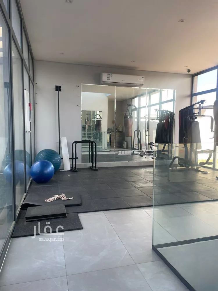 فيلا للبيع في شارع أبي إبراهيم الكتاني, حي العارض, مدينة الرياض, منطقة الرياض صورة 2