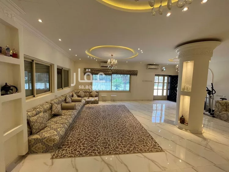 استراحة للبيع في شارع الحنية, مدينة المزاحمية, منطقة الرياض صورة 2