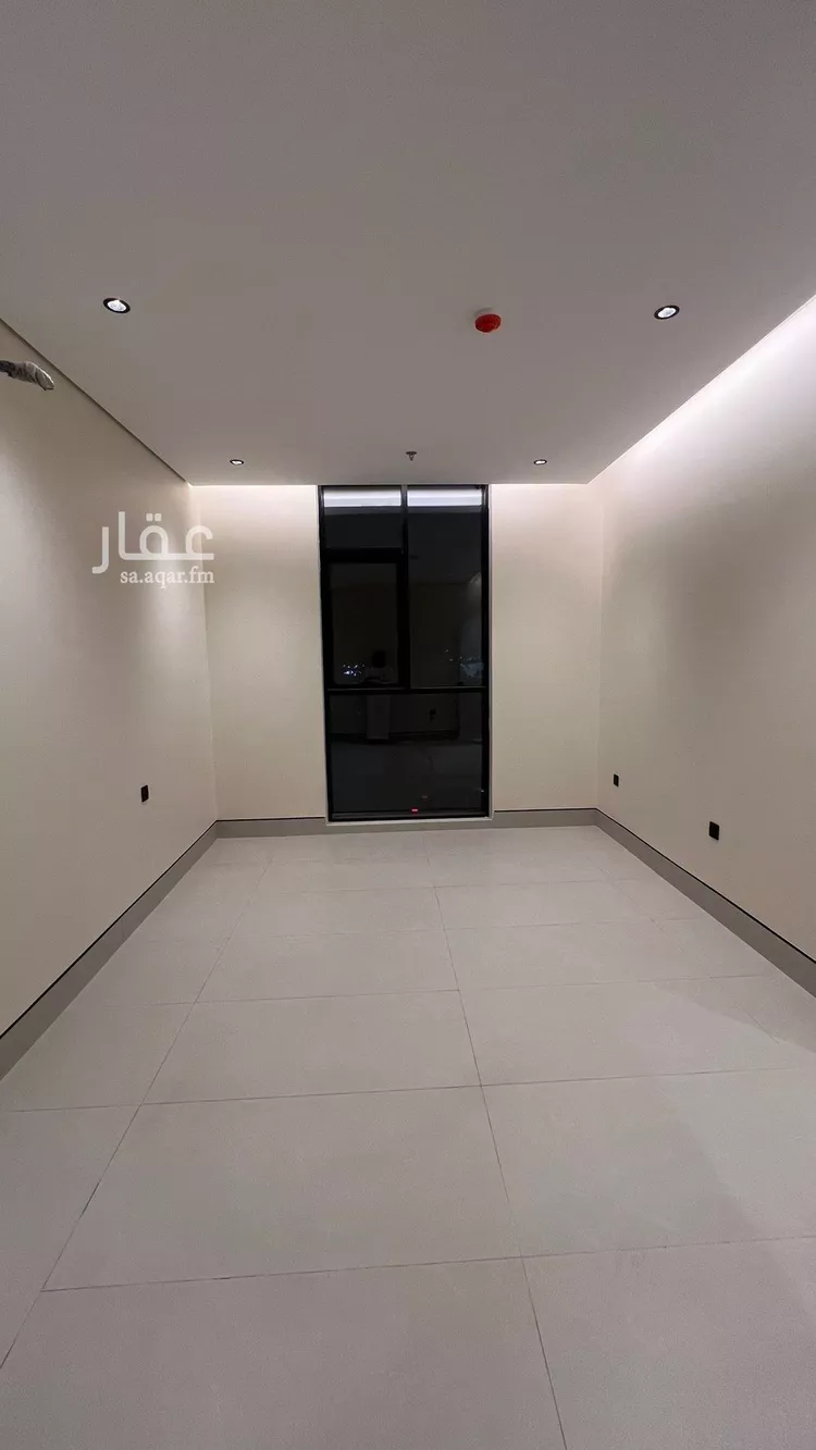 شقة للبيع في شارع الملك عبد العزيز, حي الملك فهد, مدينة الرياض, منطقة الرياض صورة 2