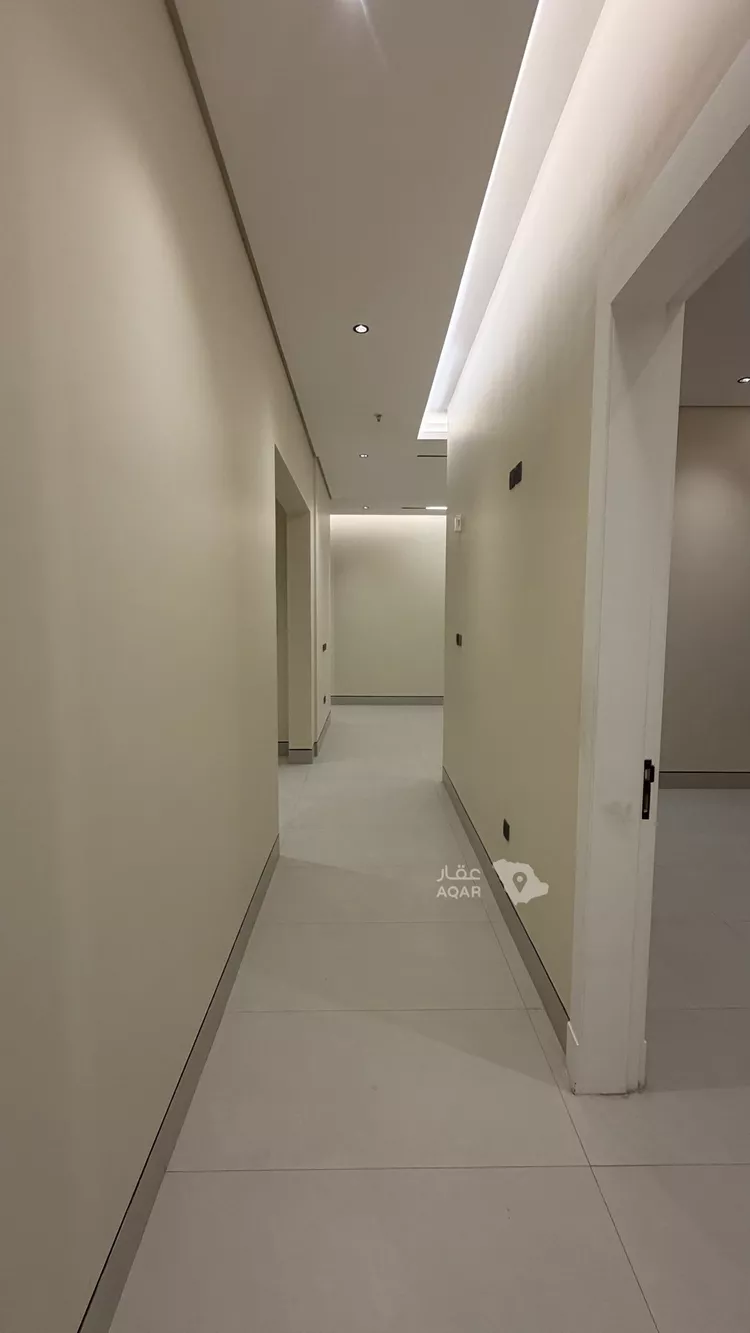 شقة للإيجار في شارع هشام بن عبدالملك بن مروان, حي الملك فهد, مدينة الرياض, منطقة الرياض 4