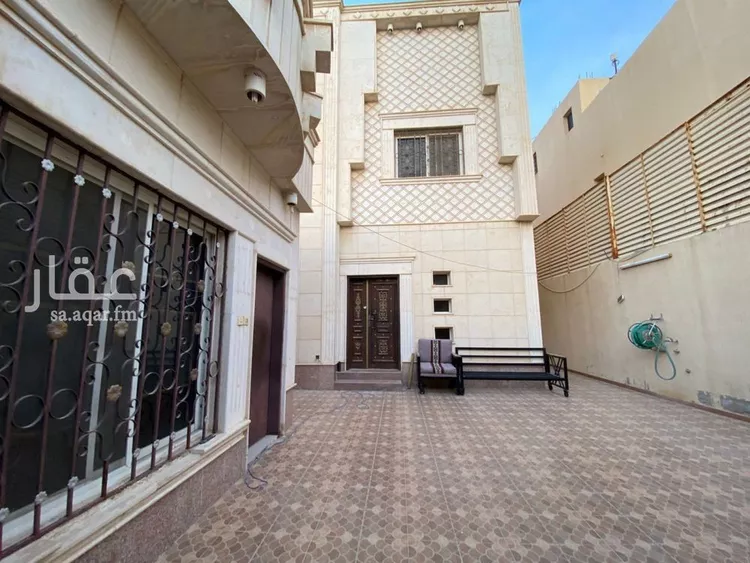 فيلا للبيع في شارع الحباك الأسود, حي إشبيلية, مدينة الرياض, منطقة الرياض صورة 5