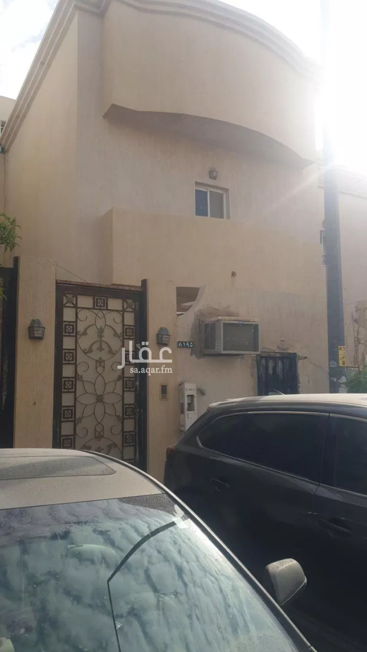 فيلا للبيع في شارع القسطاط, حي إشبيلية, مدينة الرياض, منطقة الرياض صورة 4