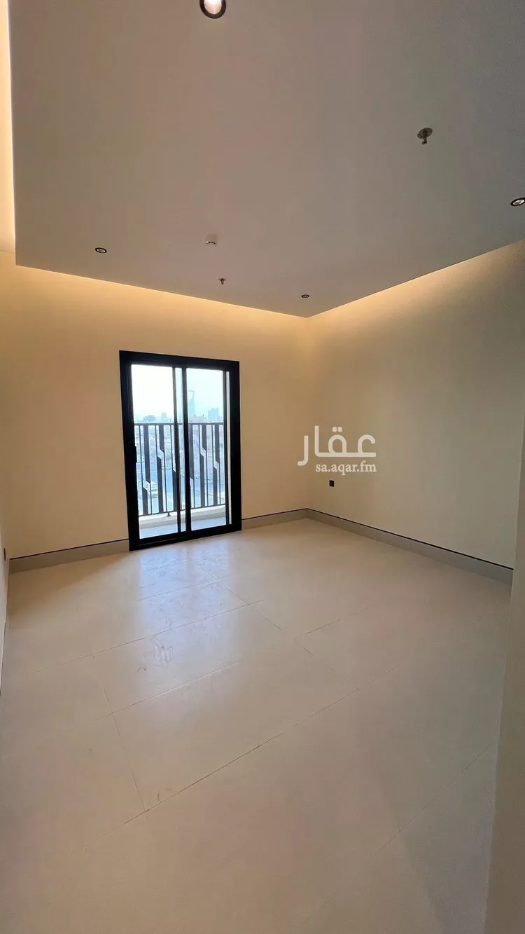 شقة للبيع في شارع احمد بن عبد العزيز, حي الملك فهد, مدينة الرياض, منطقة الرياض صورة 5