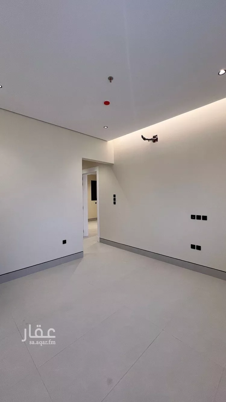 شقة للبيع في شارع المغيره بن شعبه, حي الملك فهد, مدينة الرياض, منطقة الرياض صورة 2