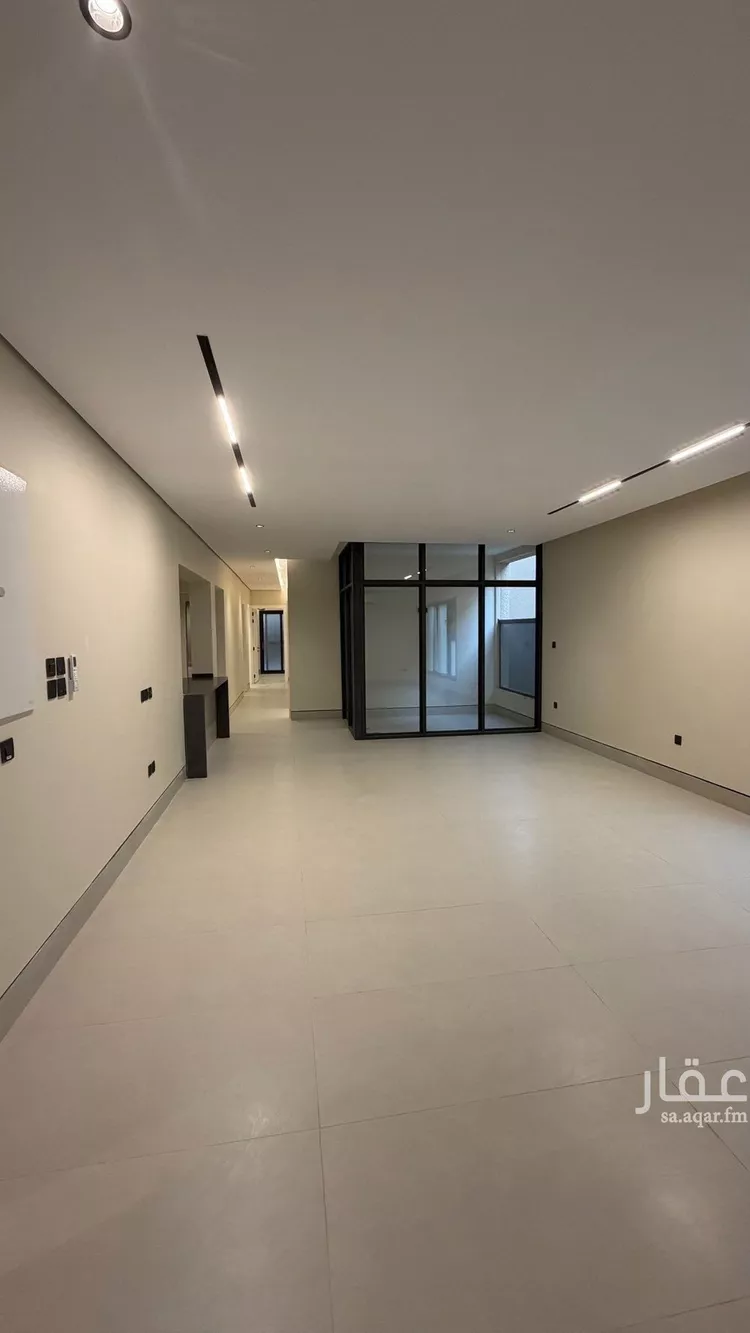 Floor for Sale in Riyadh King Fahd 7
