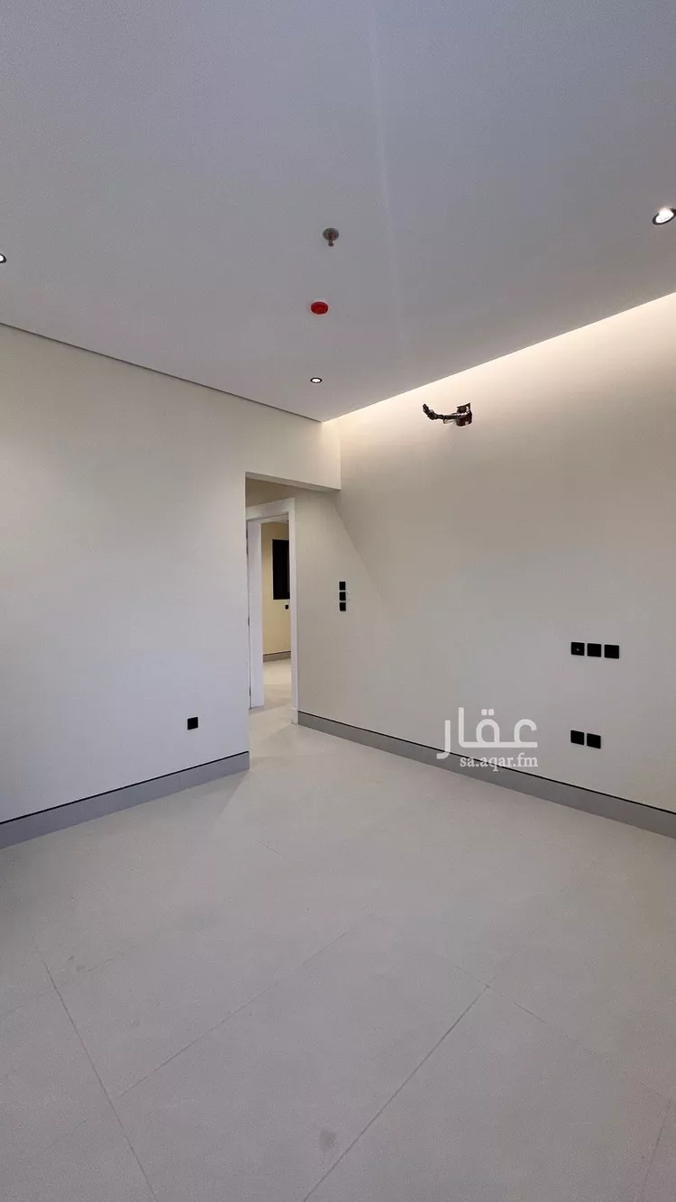 شقة للبيع في شارع الامير نايف بن عبدالعزيز, حي الملك فهد, مدينة الرياض, منطقة الرياض صورة 2