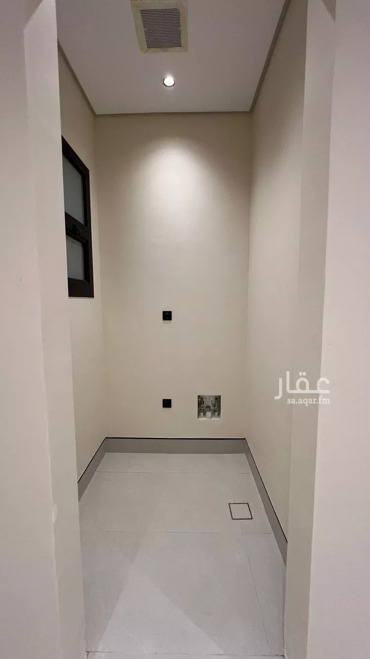 شقة للبيع في شارع المغيرة بن شعبة, حي الملك فهد, مدينة الرياض, منطقة الرياض صورة 3