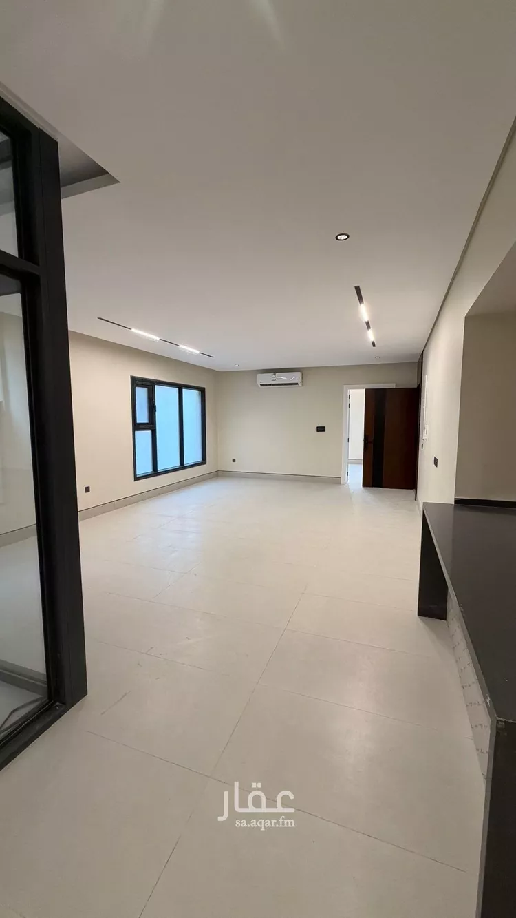 Floor for Sale in Riyadh King Fahd صورة 4