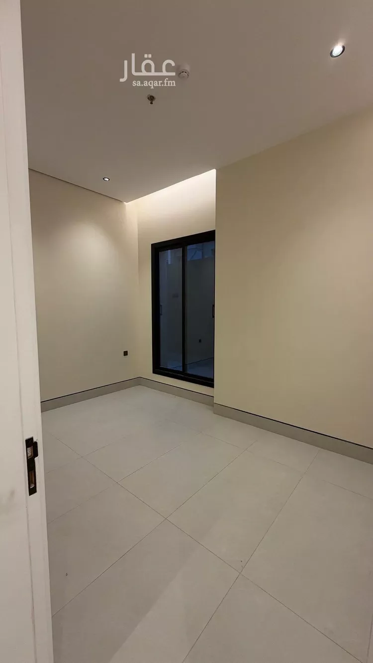شقة للبيع في شارع هشام بن عبدالملك, حي الملك فهد, مدينة الرياض, منطقة الرياض صورة 5