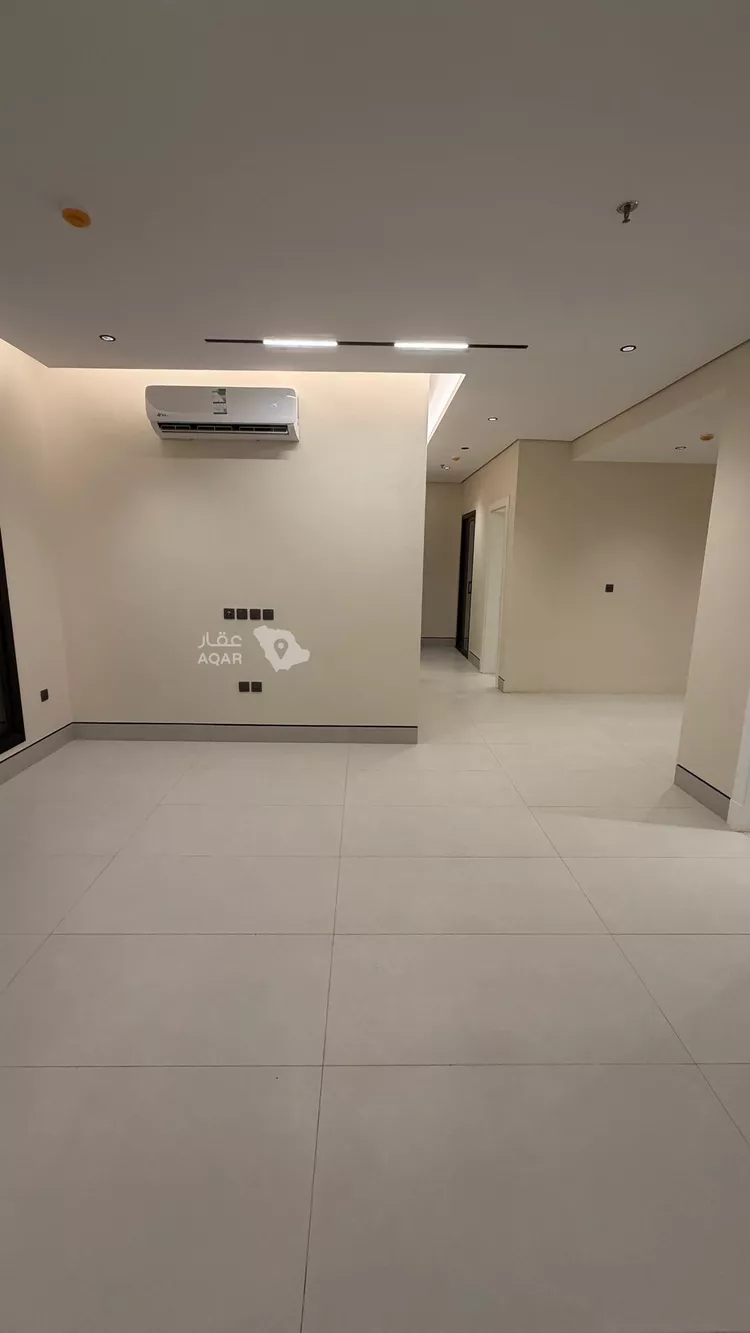 شقة للبيع في شارع احمد بن عبد العزيز, حي الملك فهد, مدينة الرياض, منطقة الرياض 2