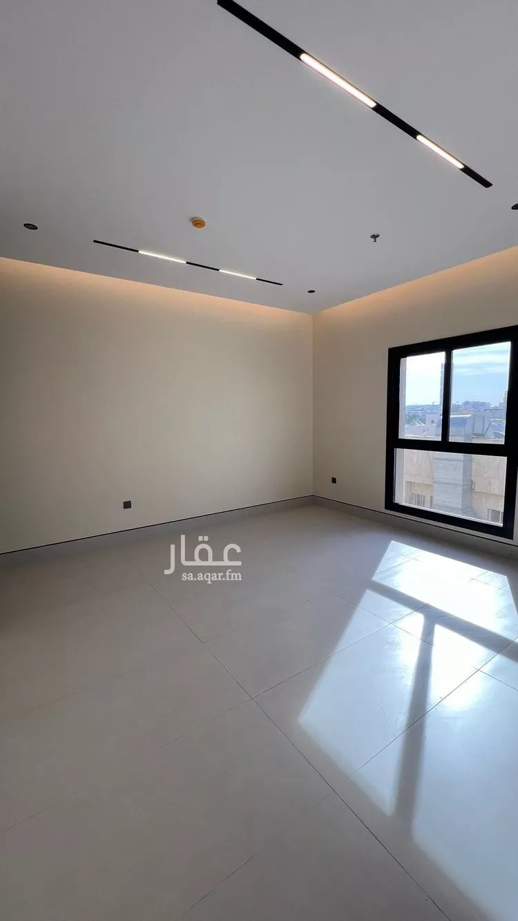 شقة للبيع في شارع المغيره بن شعبه, حي الملك فهد, مدينة الرياض, منطقة الرياض