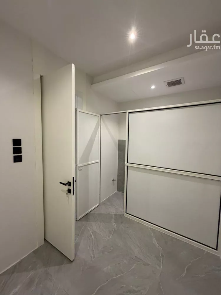 دور للبيع في شارع عثمان بن عفان, حي النرجس, مدينة الرياض, منطقة الرياض صورة 4