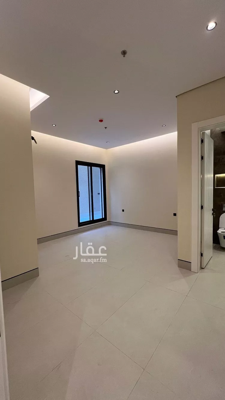 شقة للبيع في شارع المغيره بن شعبة, حي الملك فهد, مدينة الرياض, منطقة الرياض صورة 3