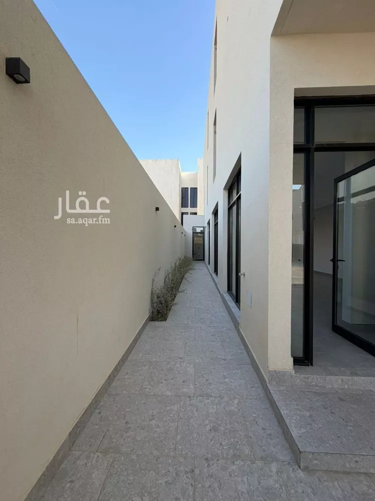 دور للبيع في شارع عمرو بن زيد, حي النرجس, مدينة الرياض, منطقة الرياض