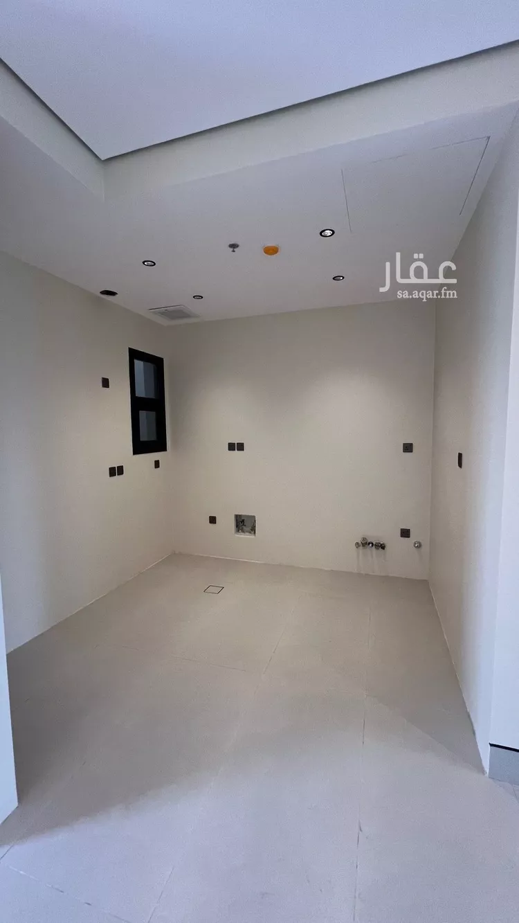 شقة للبيع في شارع احمد بن عبد العزيز, حي الملك فهد, مدينة الرياض, منطقة الرياض صورة 4