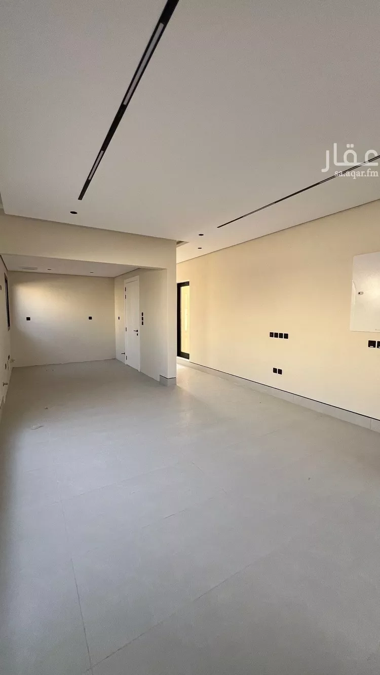 دور للبيع في شارع الثوابية, حي الملك فهد, مدينة الرياض, منطقة الرياض