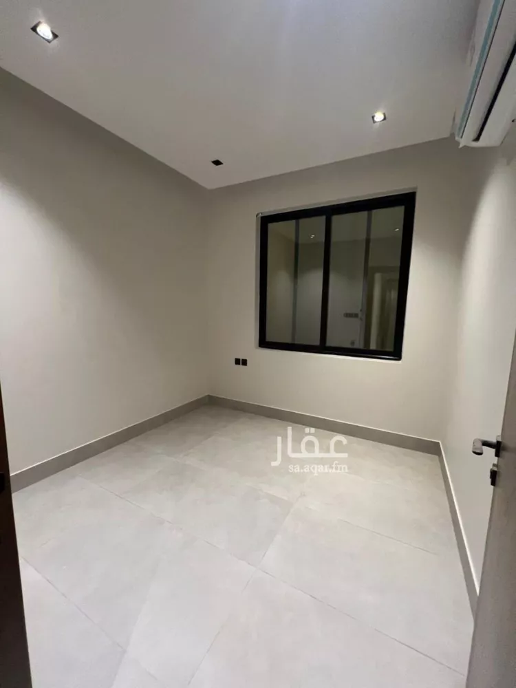 دور للبيع في شارع شارع عبد الله بن العاص, حي العارض, مدينة الرياض, منطقة الرياض صورة 5