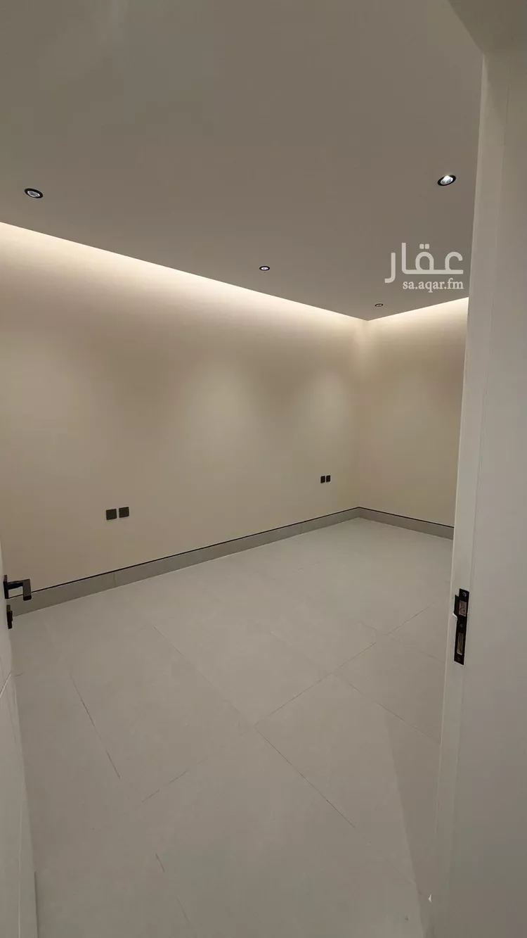 Floor for Sale in Riyadh King Fahd صورة 2