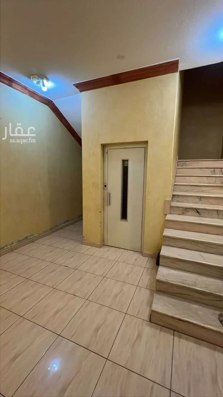 فيلا للبيع في شارع الندوة, حي الياسمين, مدينة الرياض, منطقة الرياض 1 صورة