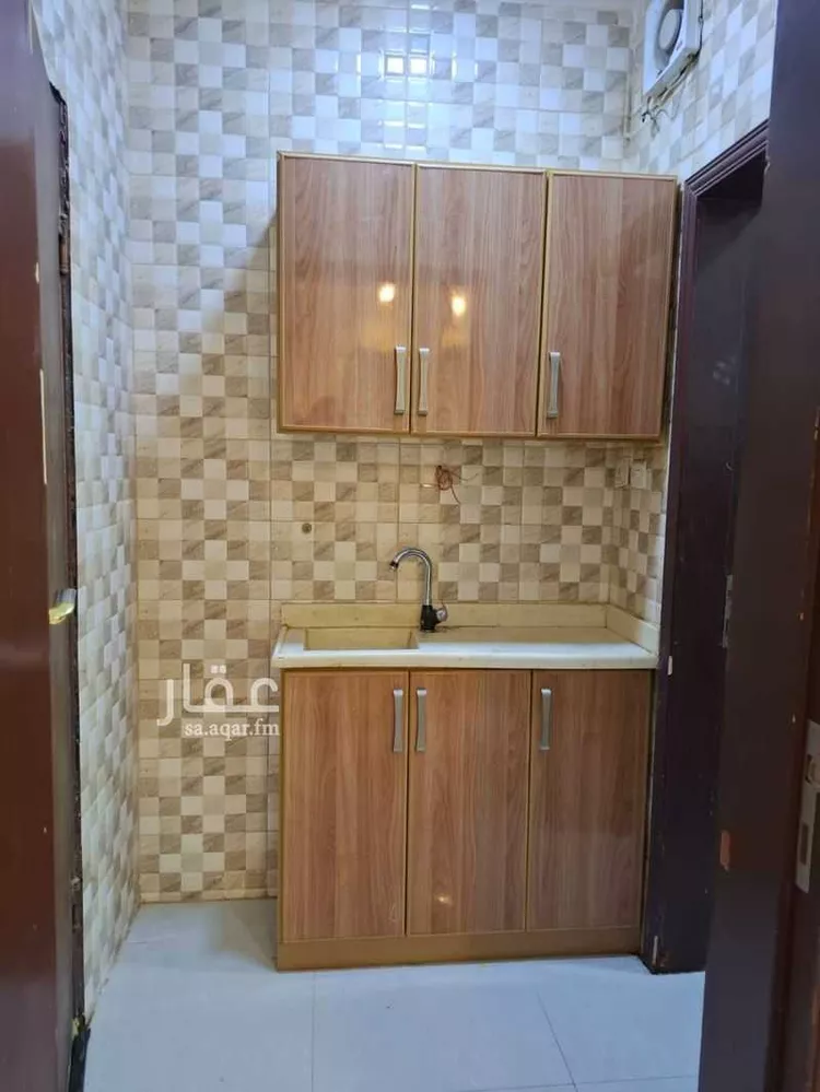 شقة للإيجار في شارع الجندل, حي ظهرة لبن, مدينة الرياض, منطقة الرياض