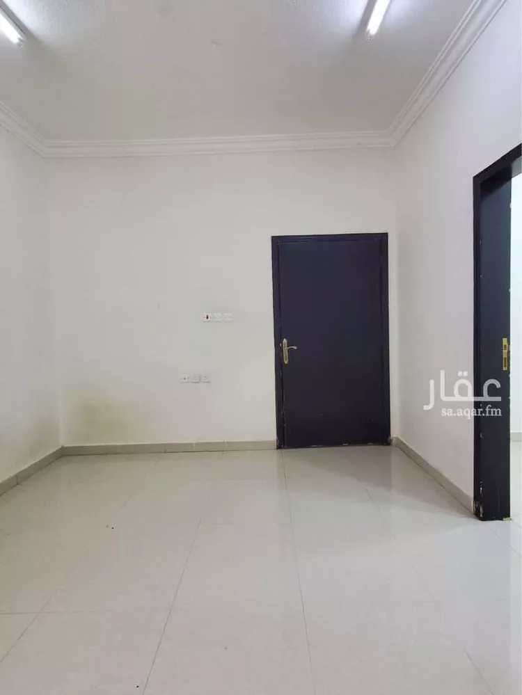 شقة للإيجار في شارع جبل الدخان, حي ظهرة لبن, مدينة الرياض, منطقة الرياض صورة 3