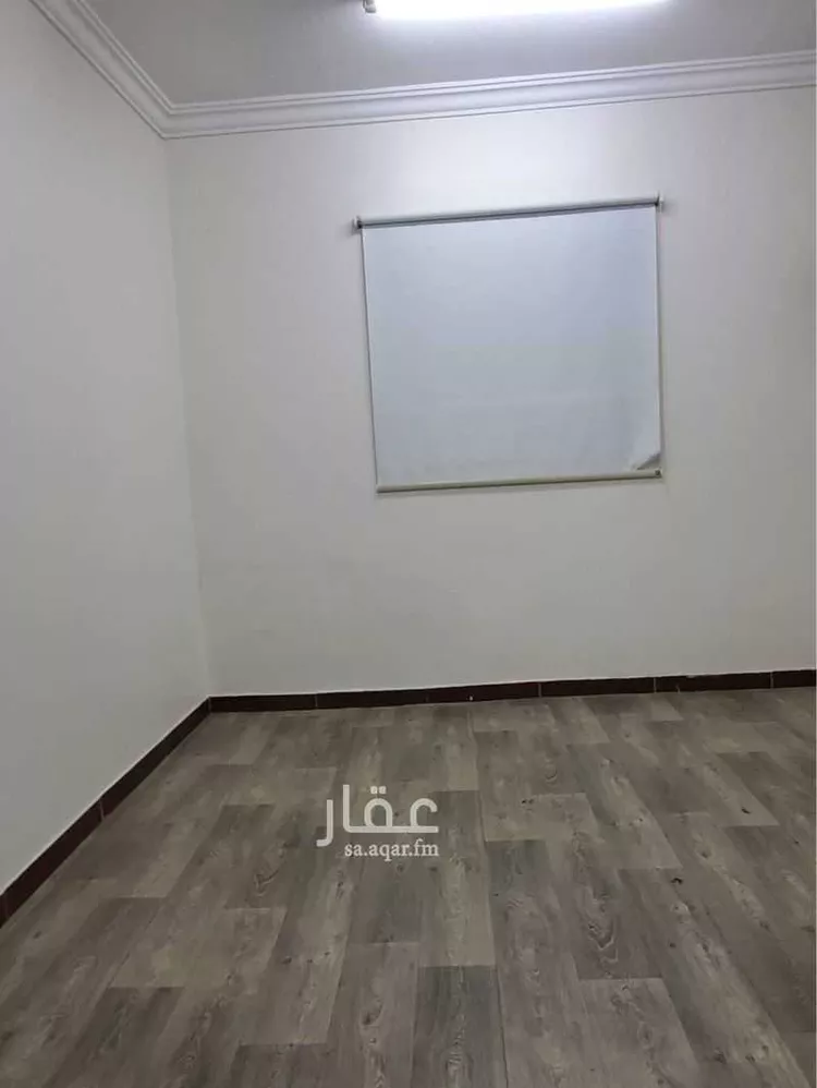 شقة للإيجار في شارع جبل الدخان, حي ظهرة لبن, مدينة الرياض, منطقة الرياض
