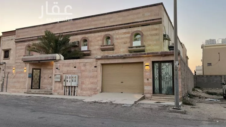 عمارة للبيع في شارع ابو فرج الاصفهاني, حي المنار, مدينة الدمام, المنطقة الشرقية