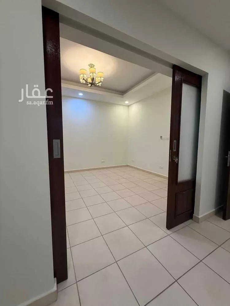 فيلا للبيع في شارع شارع الريحان 5, مدينة مدينه الجبيل الصناعيه, المنطقة الشرقية صورة 2