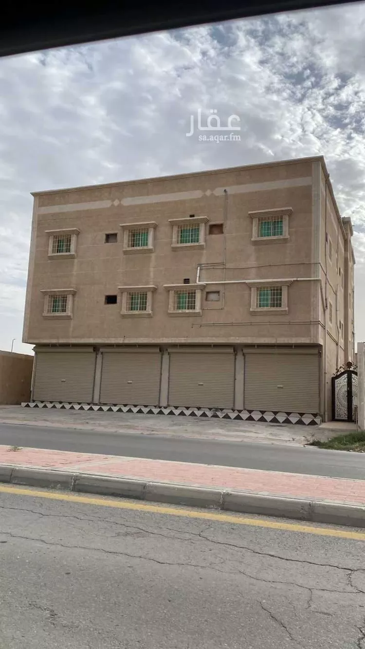 عمارة للإيجار في شارع ابو البركات العلوي, حي الحزم, مدينة القطيف, المنطقة الشرقية