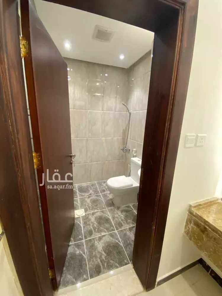 فيلا للإيجار في شارع علي الاذنى, حي الرانوناء, مدينة المدينه المنوره, منطقة المدينة المنورة صورة 5