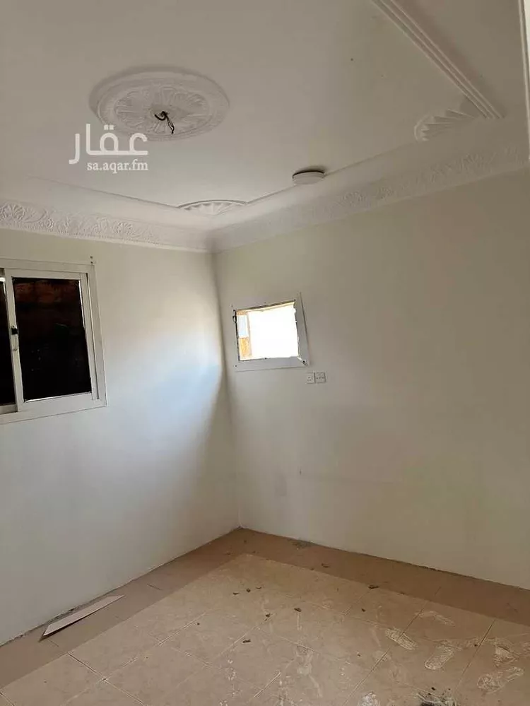 Floor for Rent in Riyadh Ad Dar Al Baida 7