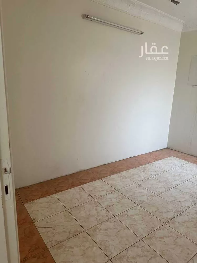 Floor for Rent in Riyadh Ad Dar Al Baida 11
