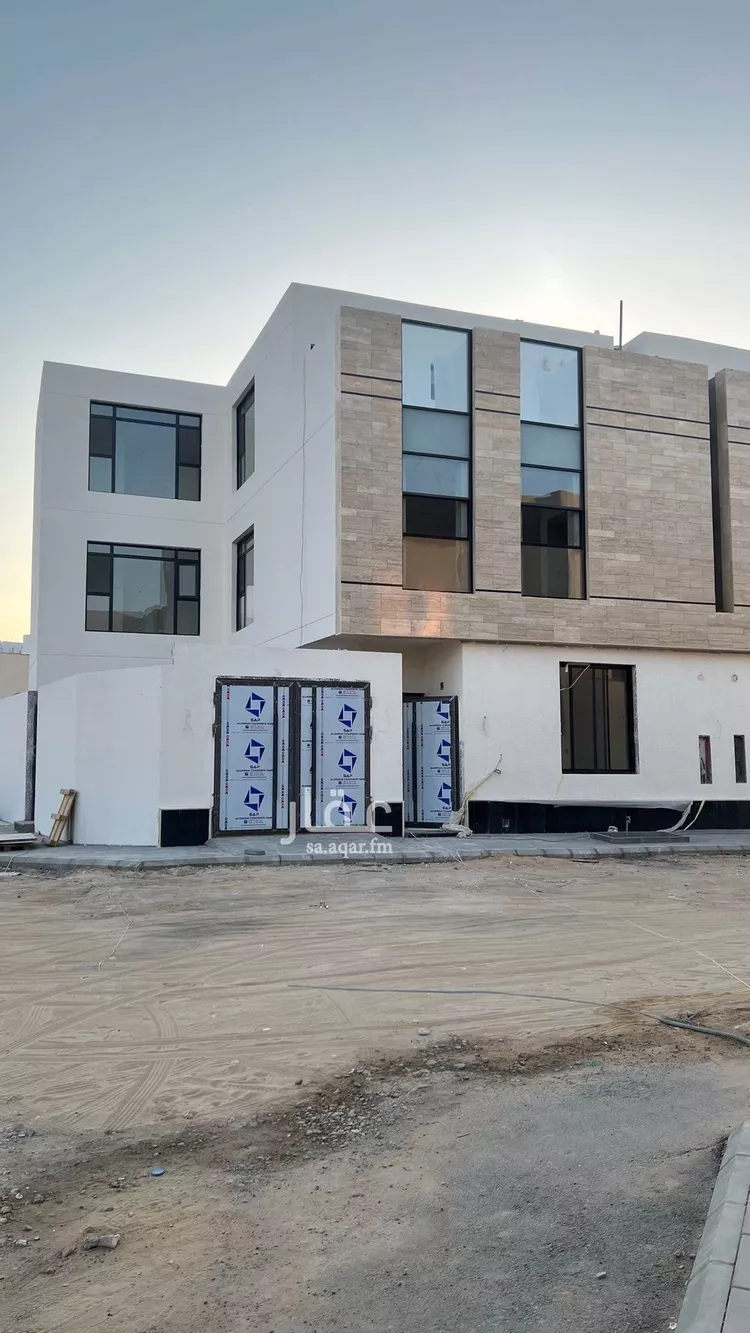 فيلا للبيع في شارع محمد بن أبي بكر القيم, حي المهدية, مدينة الرياض, منطقة الرياض