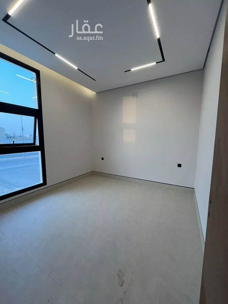 فيلا للبيع في شارع محمد بن أبي بكر القيم, حي المهدية, مدينة الرياض, منطقة الرياض صورة 2