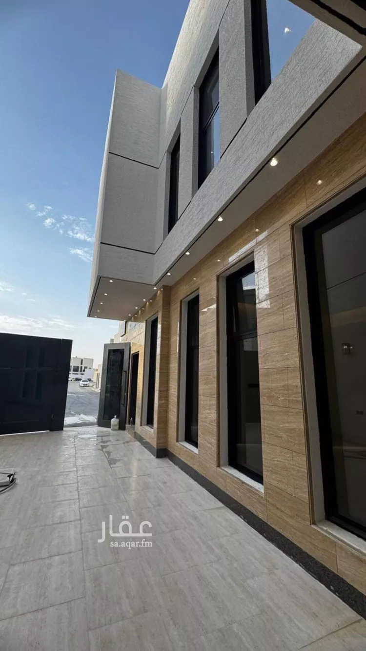 فيلا للبيع في شارع فؤاد محمد عمر توفيق, حي المهدية, مدينة الرياض, منطقة الرياض صورة 2