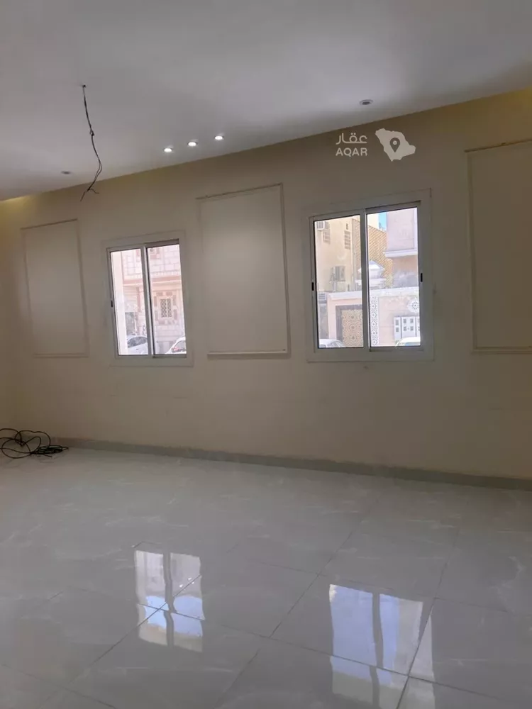 شقة للبيع في شارع يحيى الصاوفي, حي الحلقة الغربية, مدينة الطائف, منطقة مكة المكرمة 11