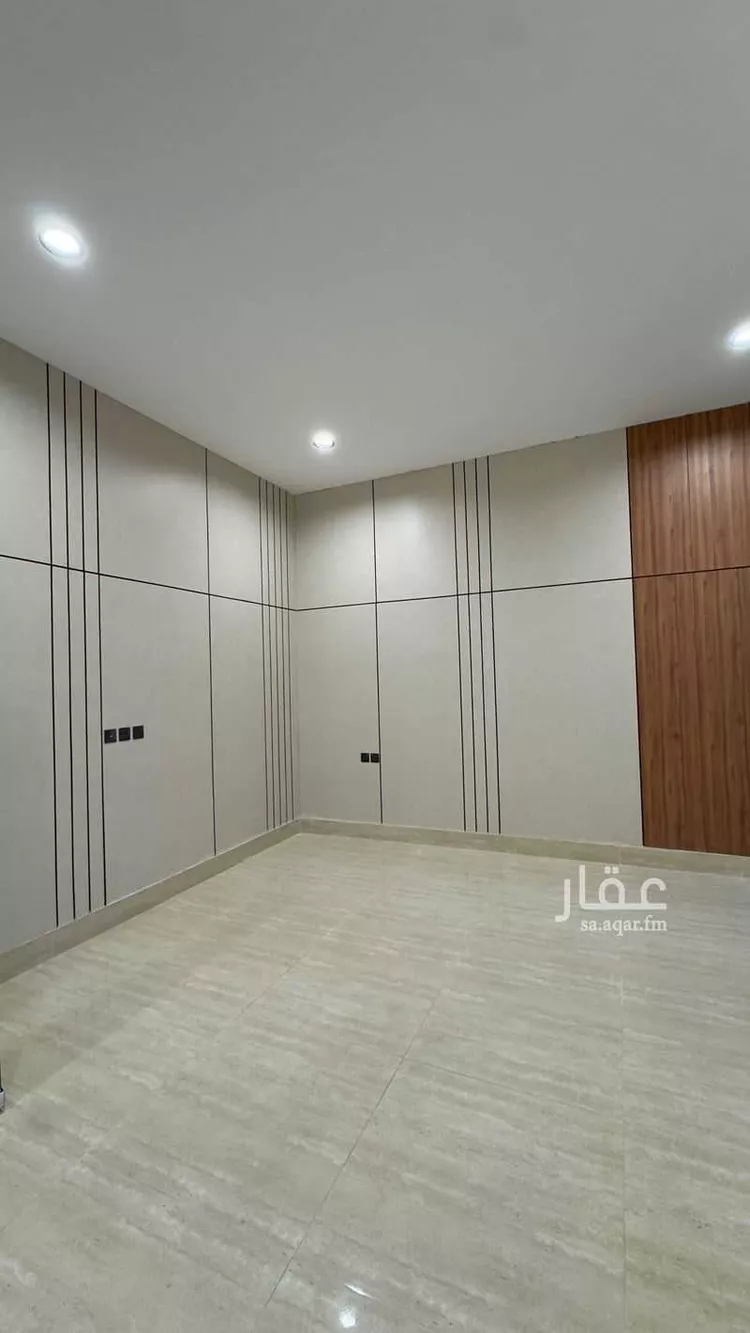 فيلا للبيع في شارع شارع 18, حي الرمال, مدينة الرياض, منطقة الرياض صورة 3