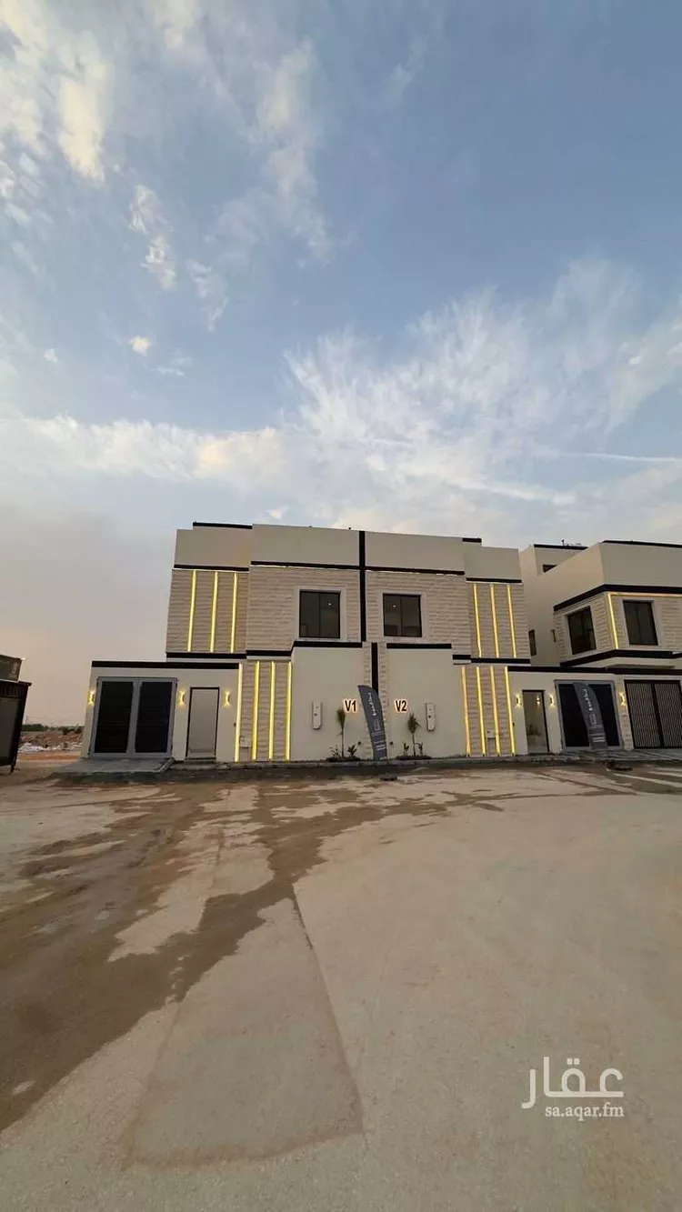 فيلا للبيع في شارع شارع 18, حي الرمال, مدينة الرياض, منطقة الرياض