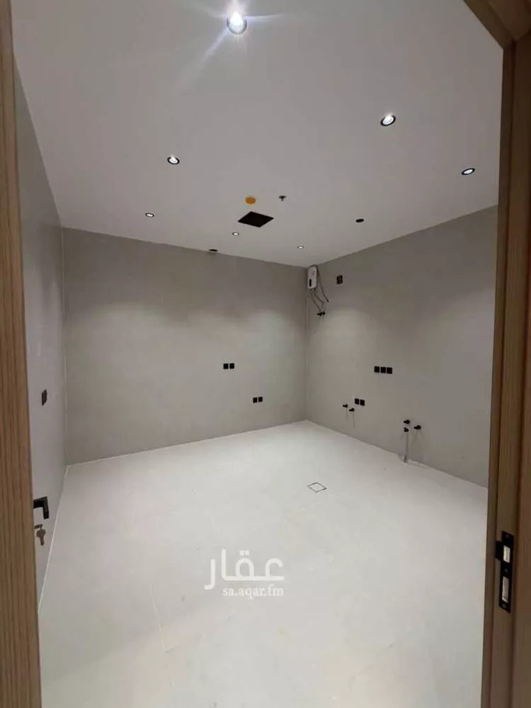 شقة للإيجار في شارع شهيد الدين ثم الوطن عبدالرحمن سعيد عبد, حي السعادة, مدينة الرياض, منطقة الرياض 8