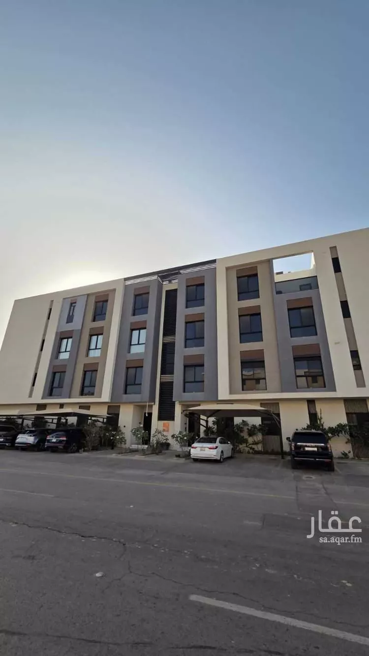شقة للبيع في شارع الشيخ عبدالرحمن بن إسحاق بن عبدالرحمن, حي المنار, مدينة الرياض, منطقة الرياض صورة 2