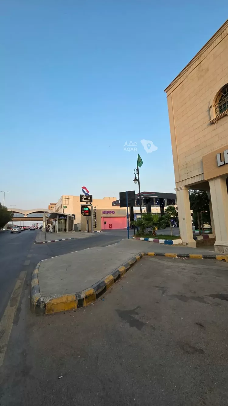 أرض للبيع في شارع حسن بن محمد المالكي, حي السلام, مدينة الرياض, منطقة الرياض 4