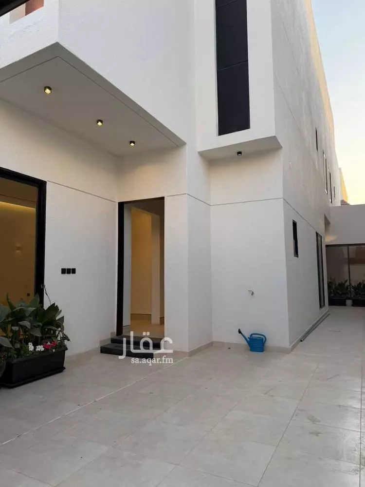 دور للبيع في شارع البطريق, حي السلام, مدينة الرياض, منطقة الرياض صورة 2