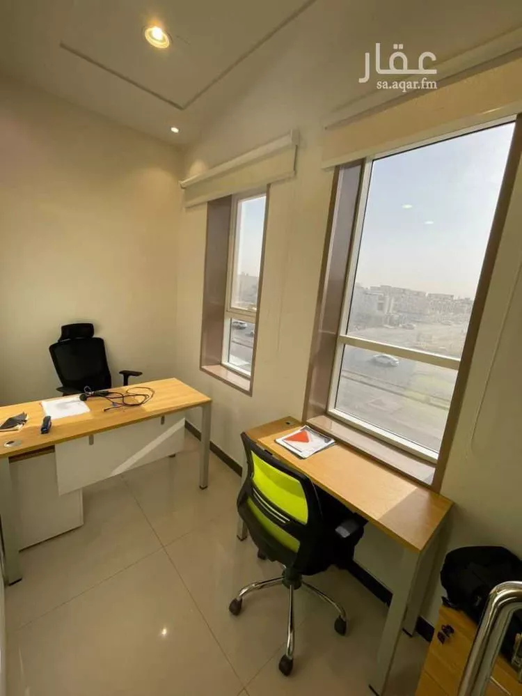 مكتب تجاري للإيجار في شارع صيدا, حي الدريهمية, مدينة الرياض, منطقة الرياض صورة 2