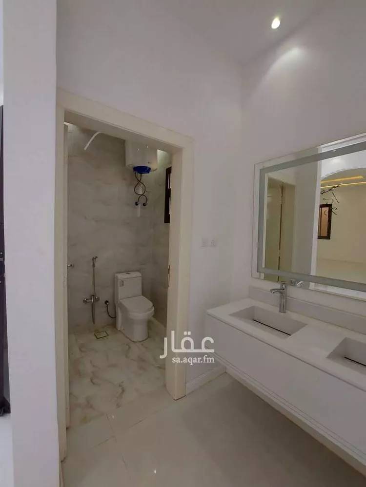 فيلا للبيع في شارع نسيرة, حي الغنامية, مدينة الرياض, منطقة الرياض صورة 3