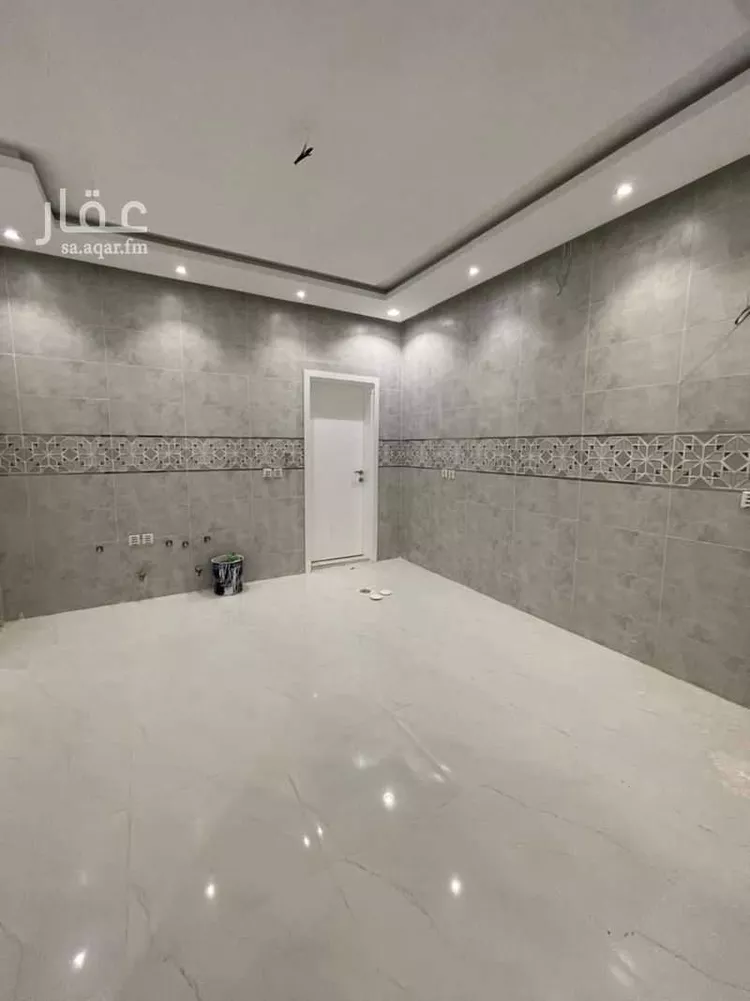 فيلا للبيع في شارع حمد خصيوي حمد المزيني, حي الخضراء, مدينة المدينة المنورة, منطقة المدينة المنورة صورة 5