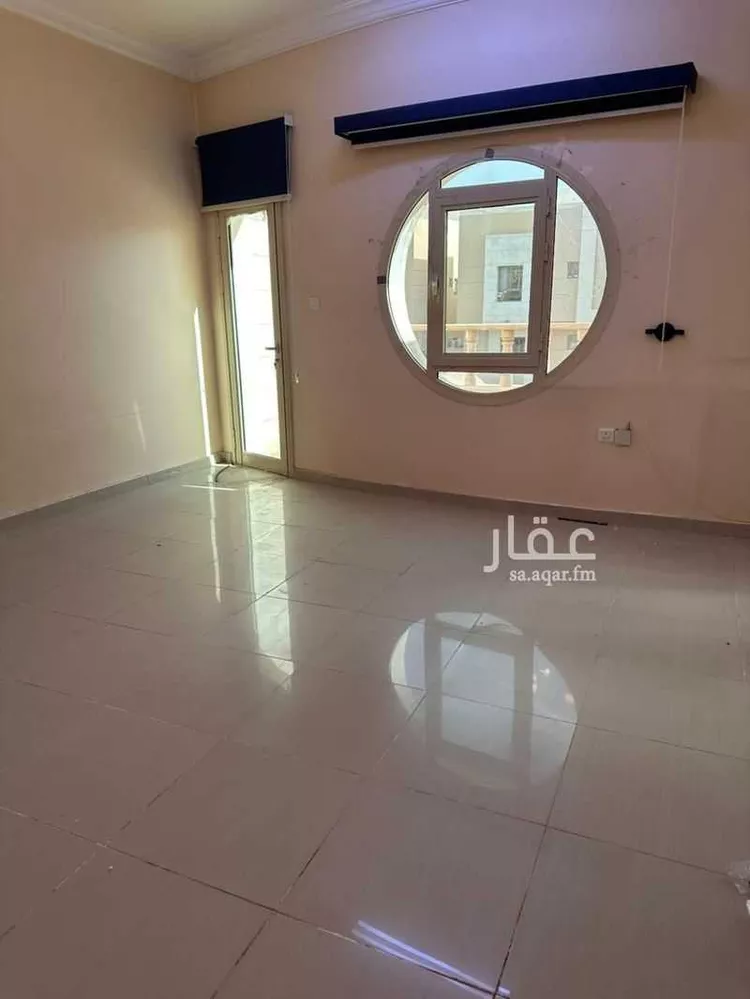 فيلا للبيع في شارع احمد بن عبدالغني الباجسرائي, حي الرانوناء, مدينة المدينة المنورة, منطقة المدينة المنورة صورة 3