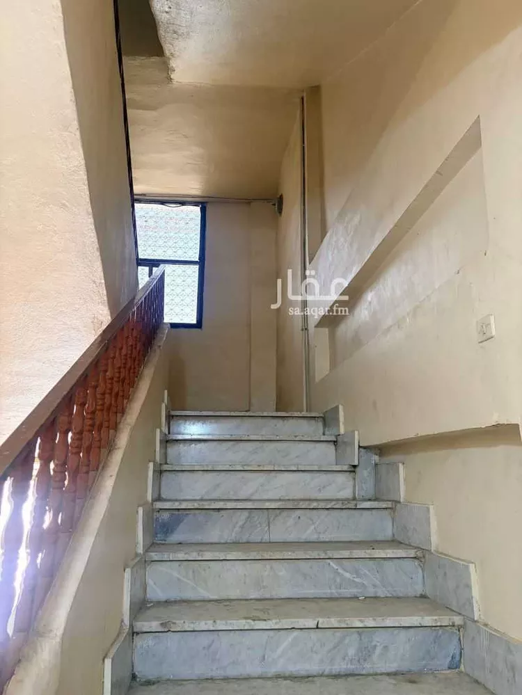 عمارة للبيع في شارع محمد بن عيسى الهلالي, حي قربان, مدينة المدينة المنورة, منطقة المدينة المنورة صورة 3