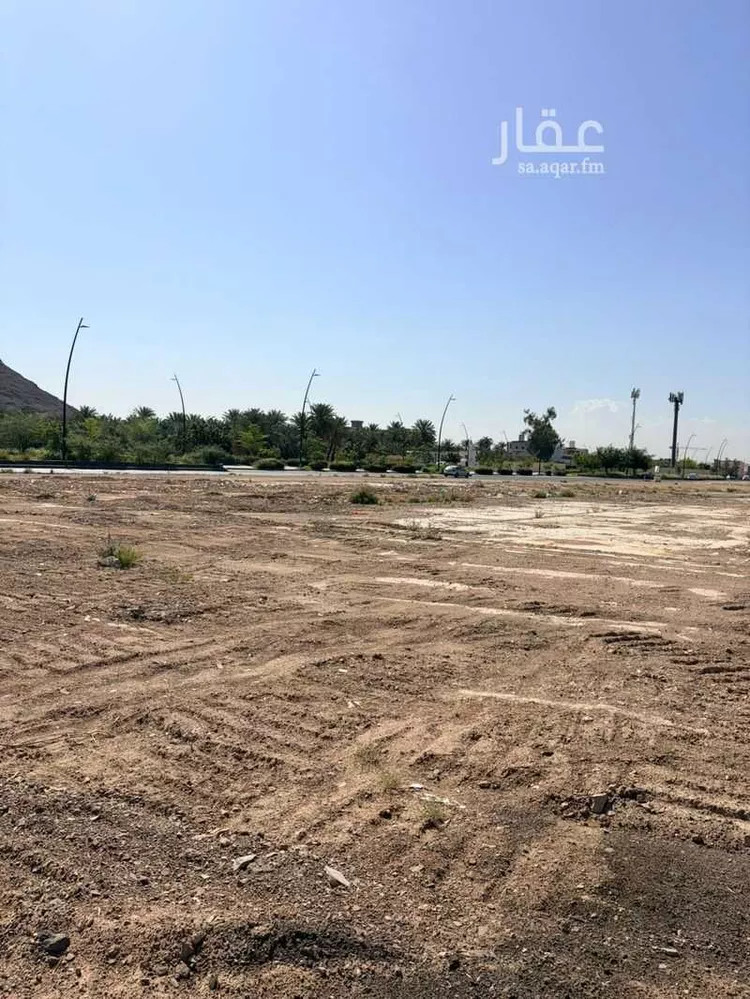 أرض للبيع في شارع طريق عثمان بن عفان, حي العيون, مدينة المدينة المنورة, منطقة المدينة المنورة 1 صورة