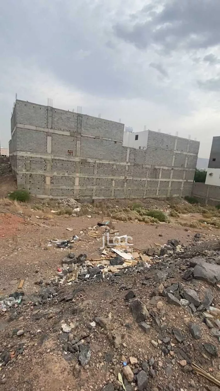 أرض للبيع في شارع ممر مشاه 426, حي أبوكبير, مدينة المدينة المنورة, منطقة المدينة المنورة