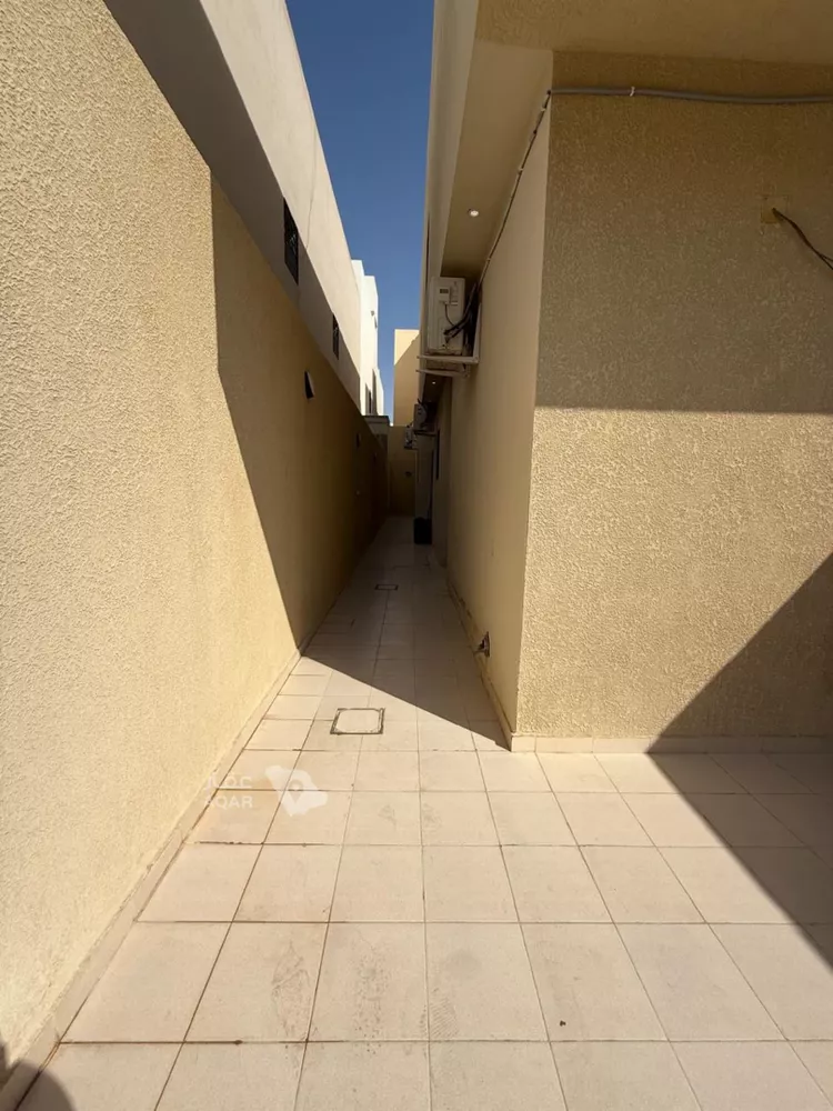 شقة للإيجار في شارع غصين بن براق, حي الملقا, مدينة الخرج, منطقة الرياض صورة 2